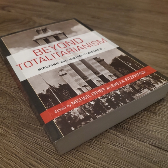 Beyond Totalitarianism: Stalinism and Nazism Compared - Picture 5 of 10